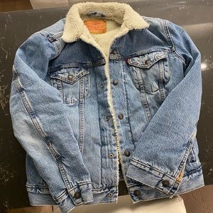 Mens Levi’s Sherpa denim jacket